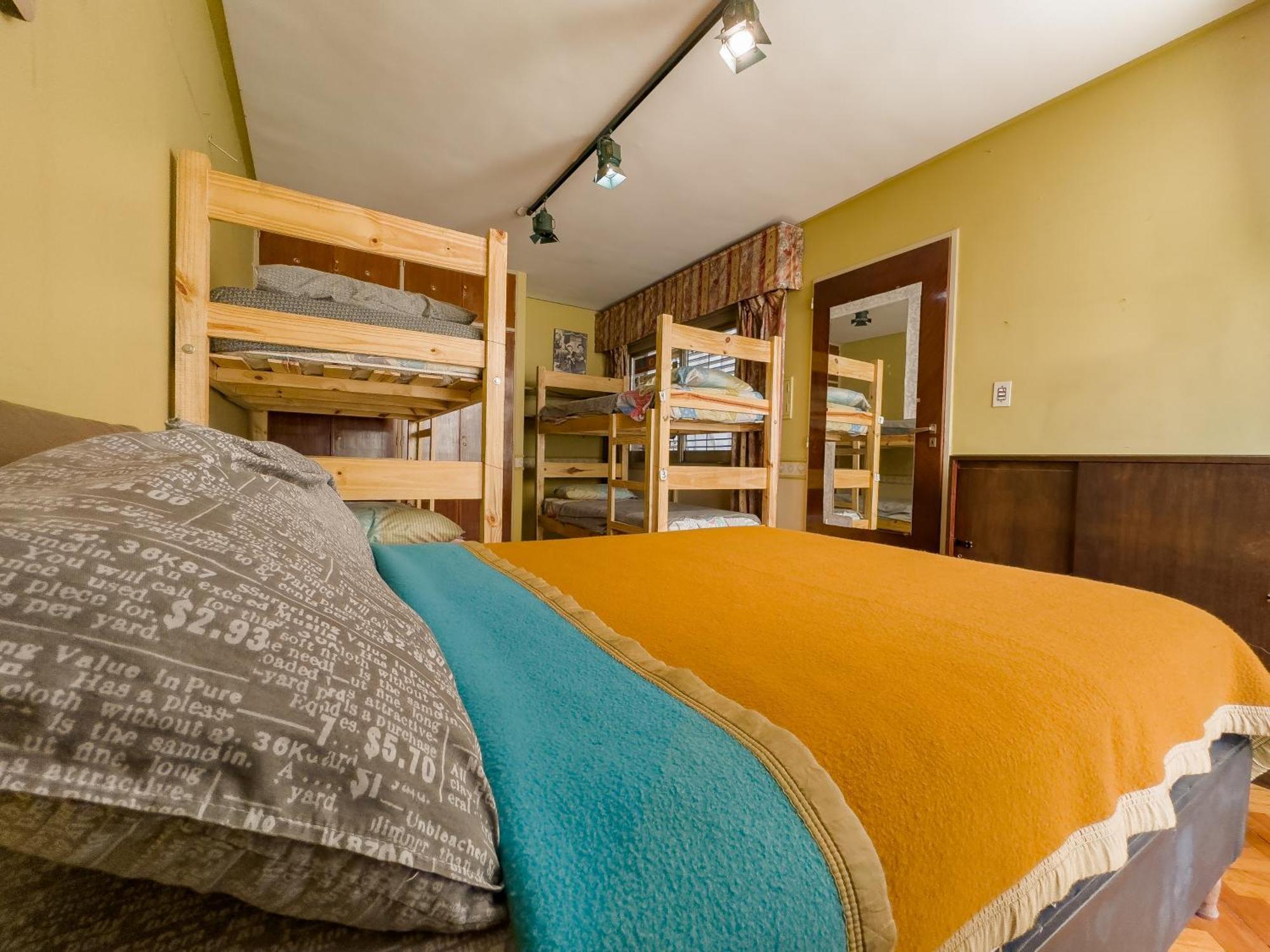 San Miguel de Tucumán Rodex Hostel Tucuman מראה חיצוני תמונה